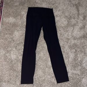 Black lululemon leggings